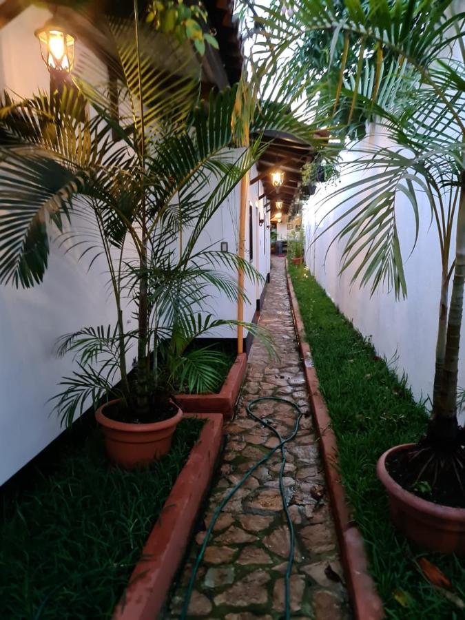 Hotel San Judas Tadeo Garden アンティグア・グアテマラ エクステリア 写真